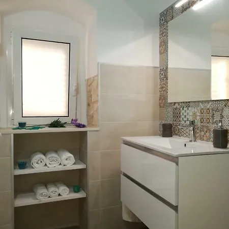 La Perla Bianca Apartment *